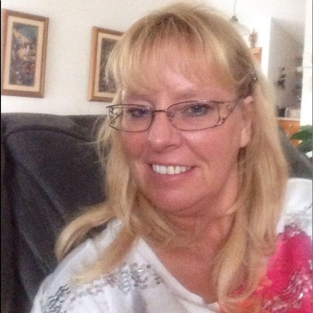 Meet your Posher, Posh